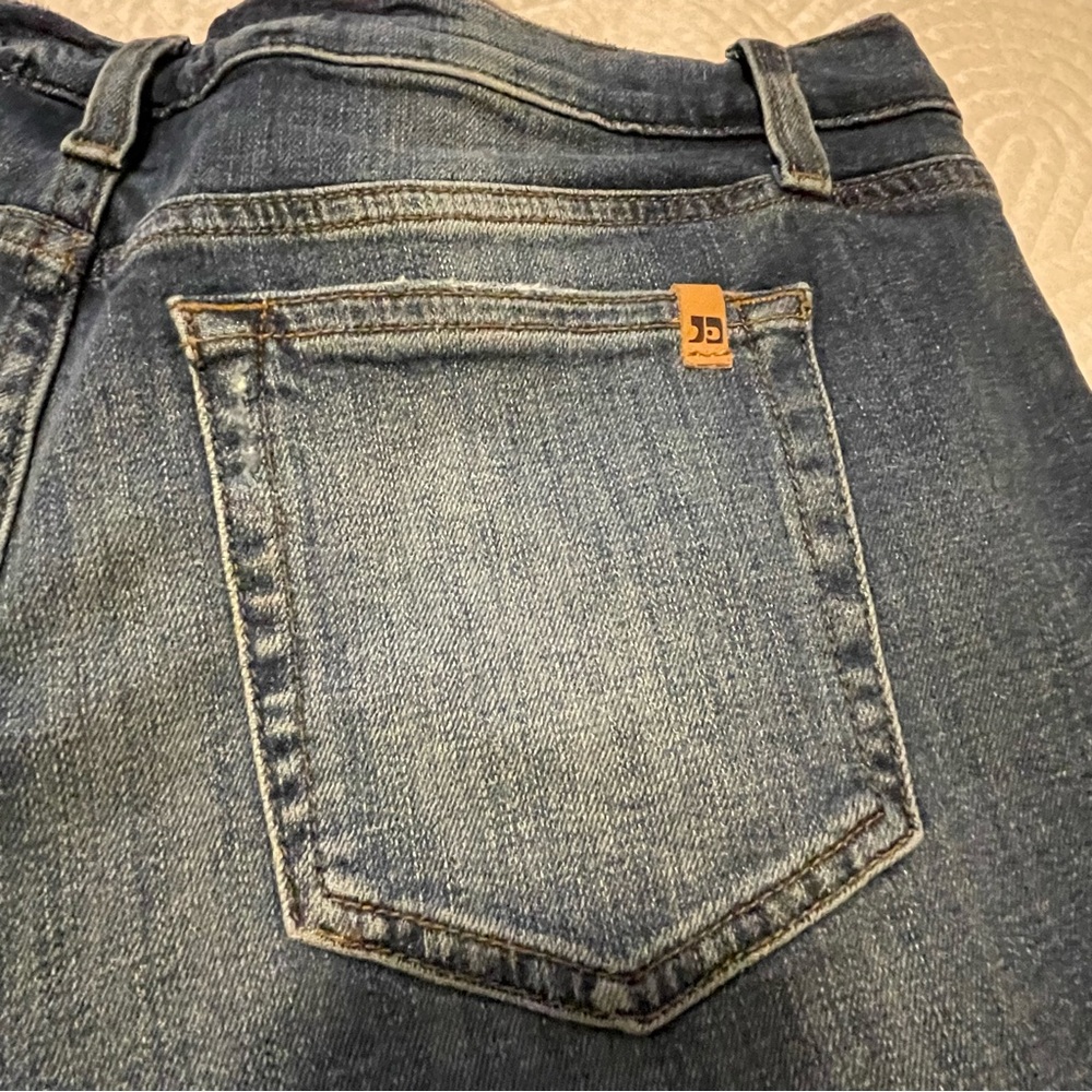 Joe's Jeans KENCY Distressed Shorts Size 30 Stretch - Picture 2 of 8